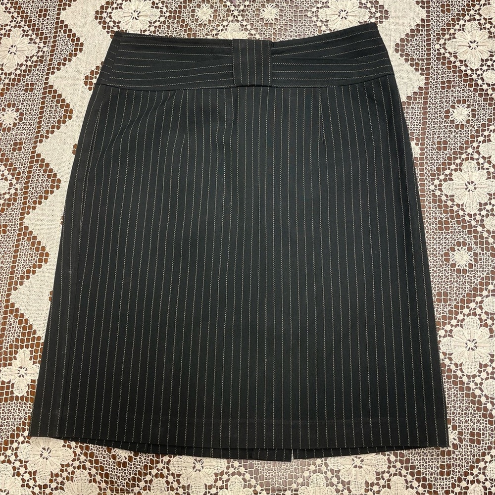 Le Chateau Double Lined Stripped Mini Skirt Size 2